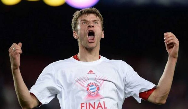 5分钟闪击马赛，圣吉罗斯收获建队128年首个欧冠主场进球（仅用5分钟攻陷马赛，圣吉罗斯斩获队史128年首个欧冠主场进球）