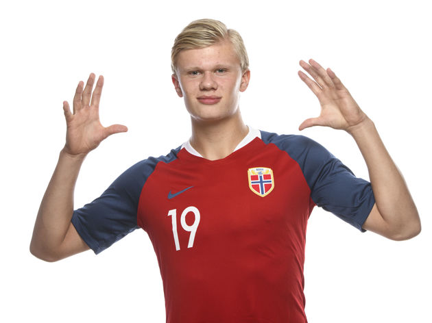 门将关键扑救锁定胜局