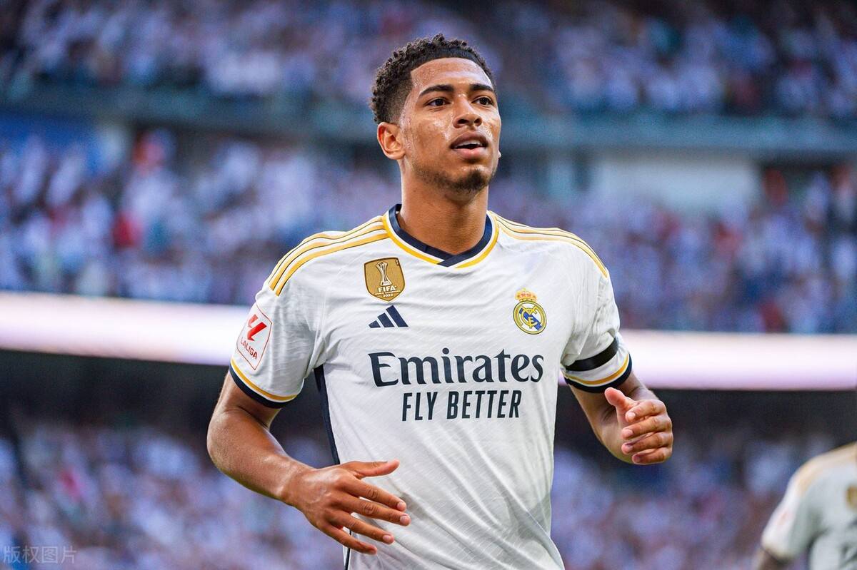 萨拉赫欧冠遭除名！利物浦内讧升级，功勋巨星与俱乐部彻底决裂（欧冠名单无萨拉赫！利物浦内乱加剧，功勋巨星与俱乐部关系决裂）