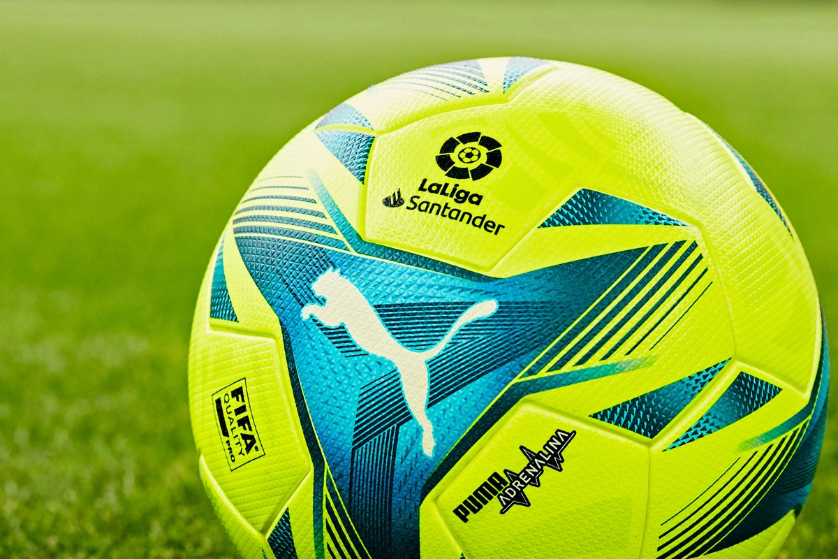 阿利松妻子晒术后照，阿利松此前因个人事务返回巴西