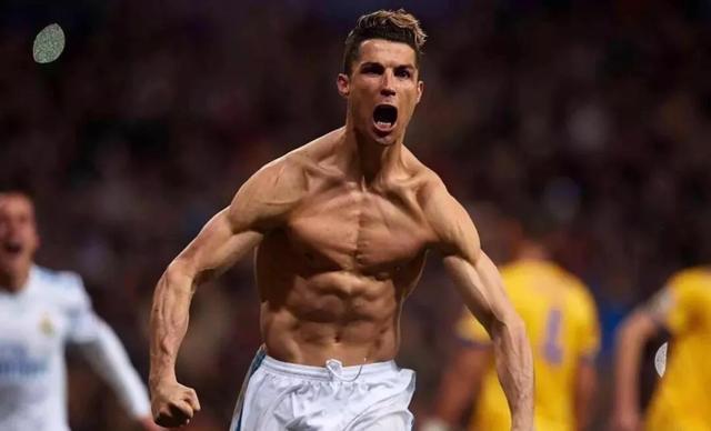 绿茵场上的百年世仇，皇马与巴萨，一场足球背后的政治战争