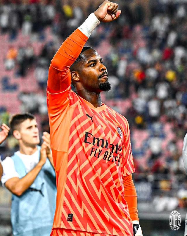 足球中超高层会议召开，讨论联赛未来（中超高层会议召开 商讨联赛未来走向）