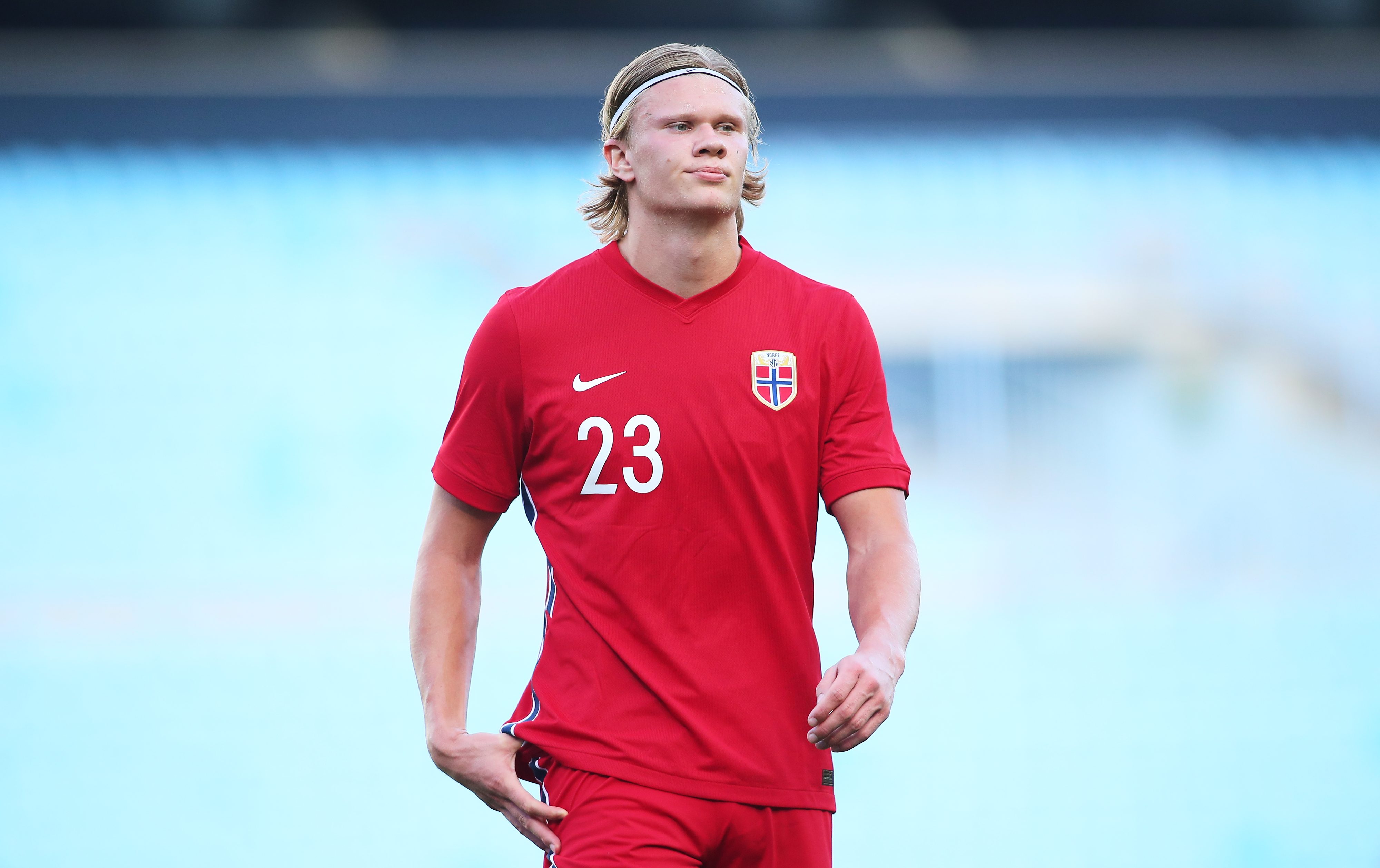 今日亚泰降级，而昨日以亚泰梯队为班底的泰州队夺得苏超冠军