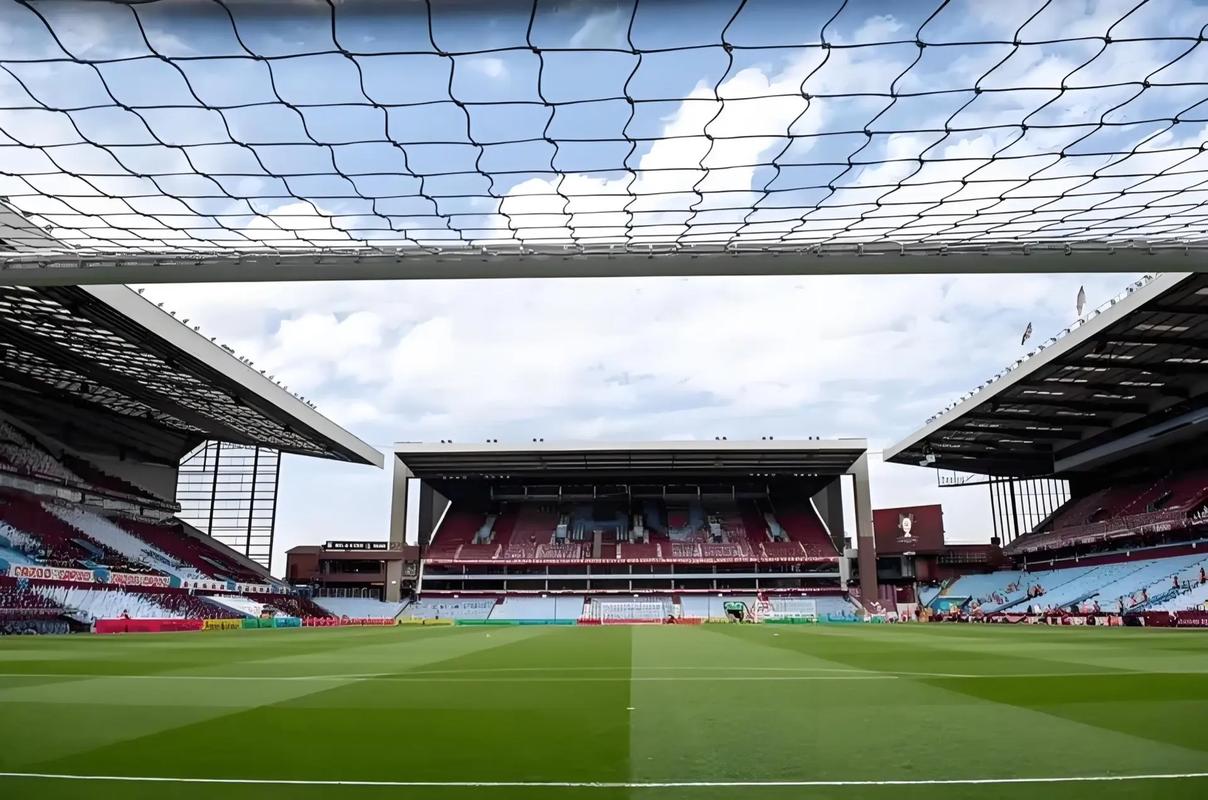 皇家马德里 - 曼城：冠军联赛第六轮巅峰对决，谁将掌控局势？