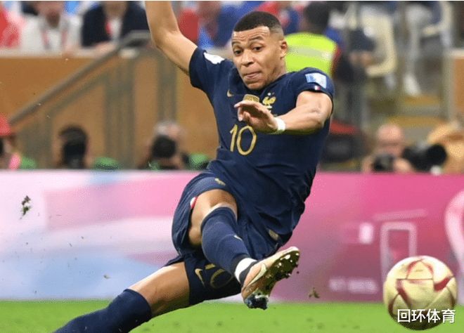 真巧，2025赛季J联赛与K联赛最佳教练均是中超前主帅（2025赛季J联赛与K联赛最佳教练均由曾执教中超的主帅当选）