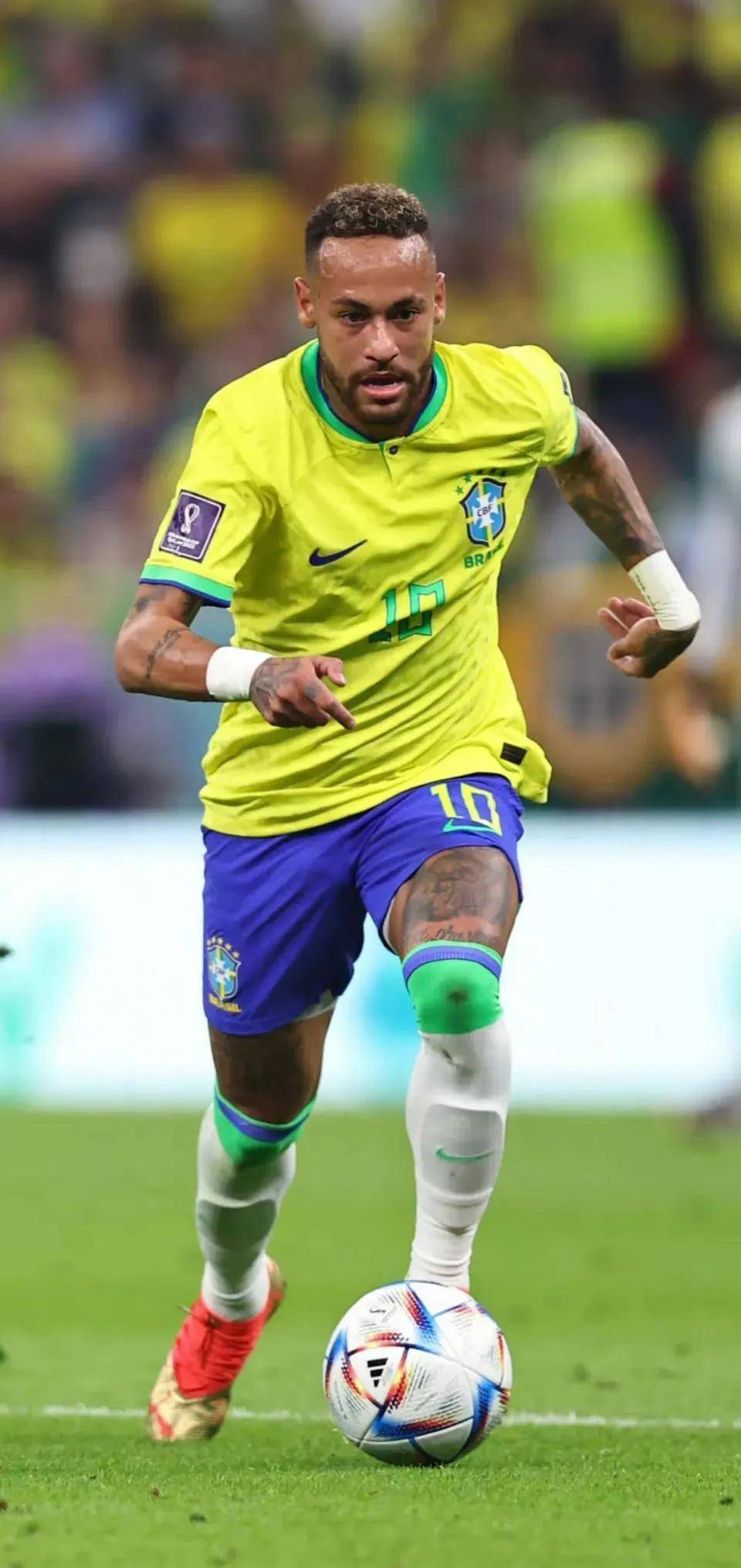 董路：足协准备在4个国家设置球员海外中心，类似鲁能巴西基地