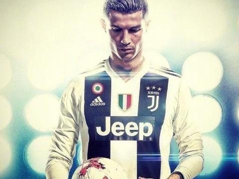 巴顿：李嗣镕一直很努力地训练，他的中超首秀应该是满分（巴顿称李嗣镕训练刻苦，中超处子秀堪称满分）